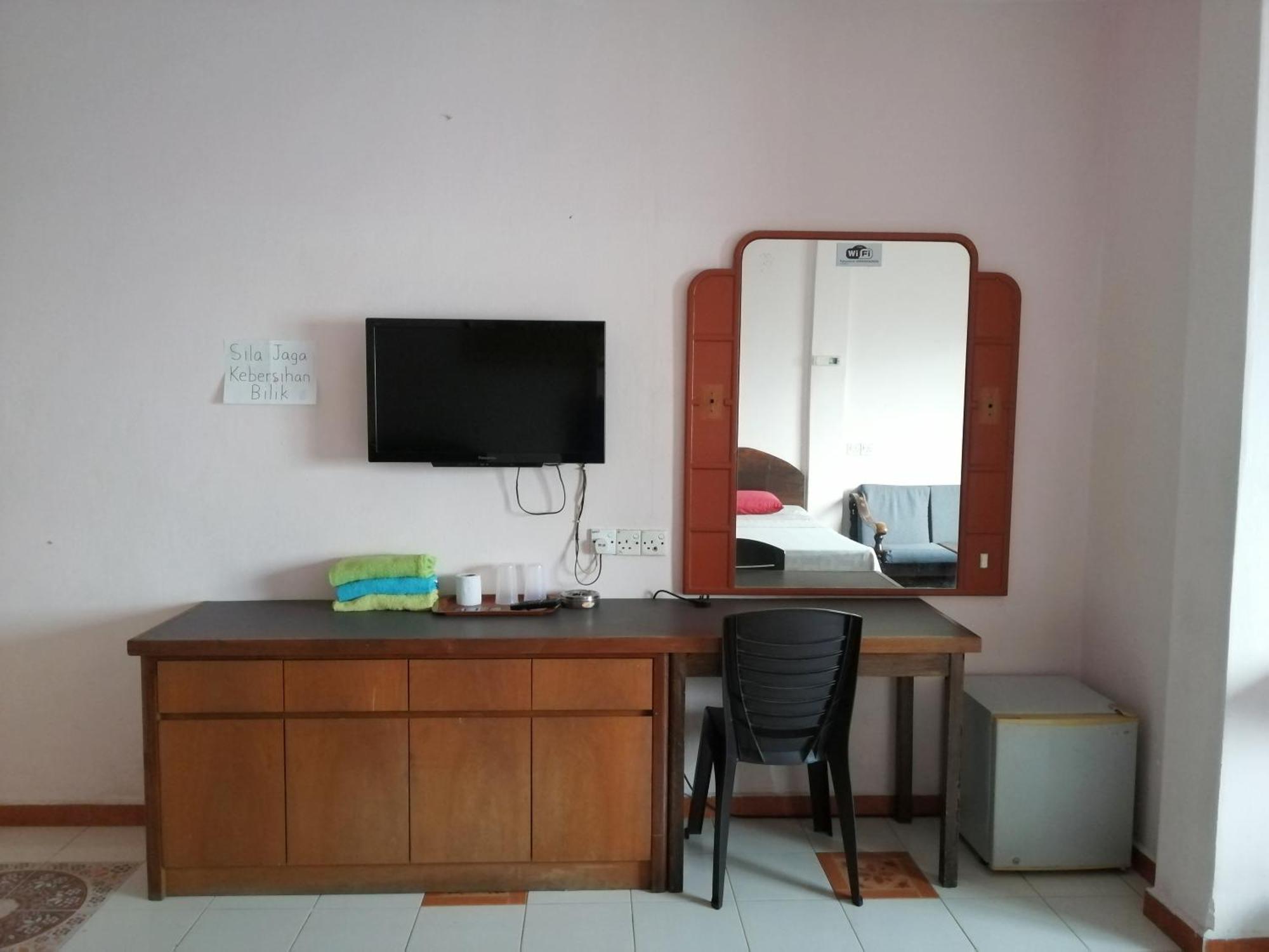 New Budget Inn Hotel Chukai Εξωτερικό φωτογραφία