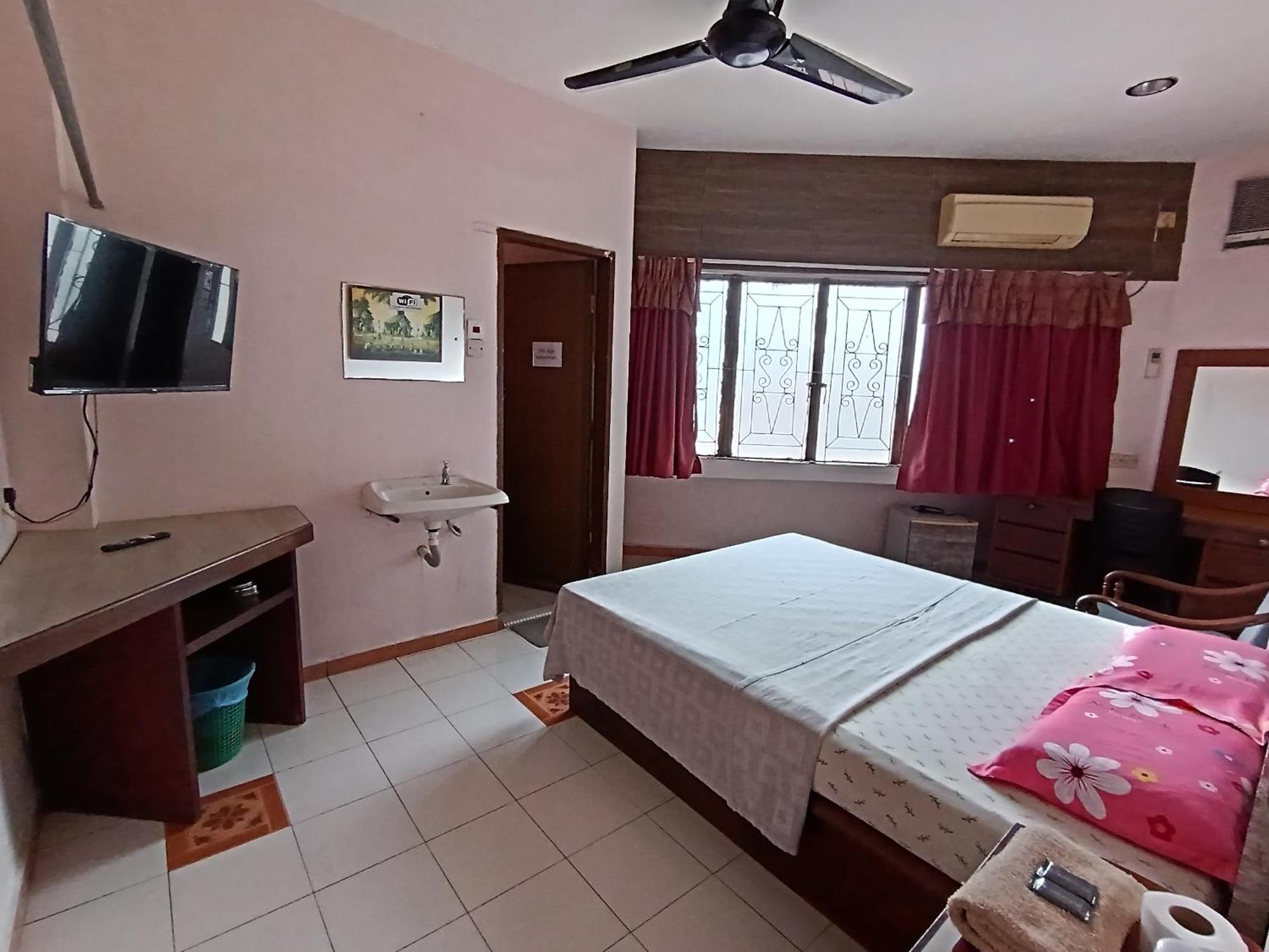 New Budget Inn Hotel Chukai Εξωτερικό φωτογραφία