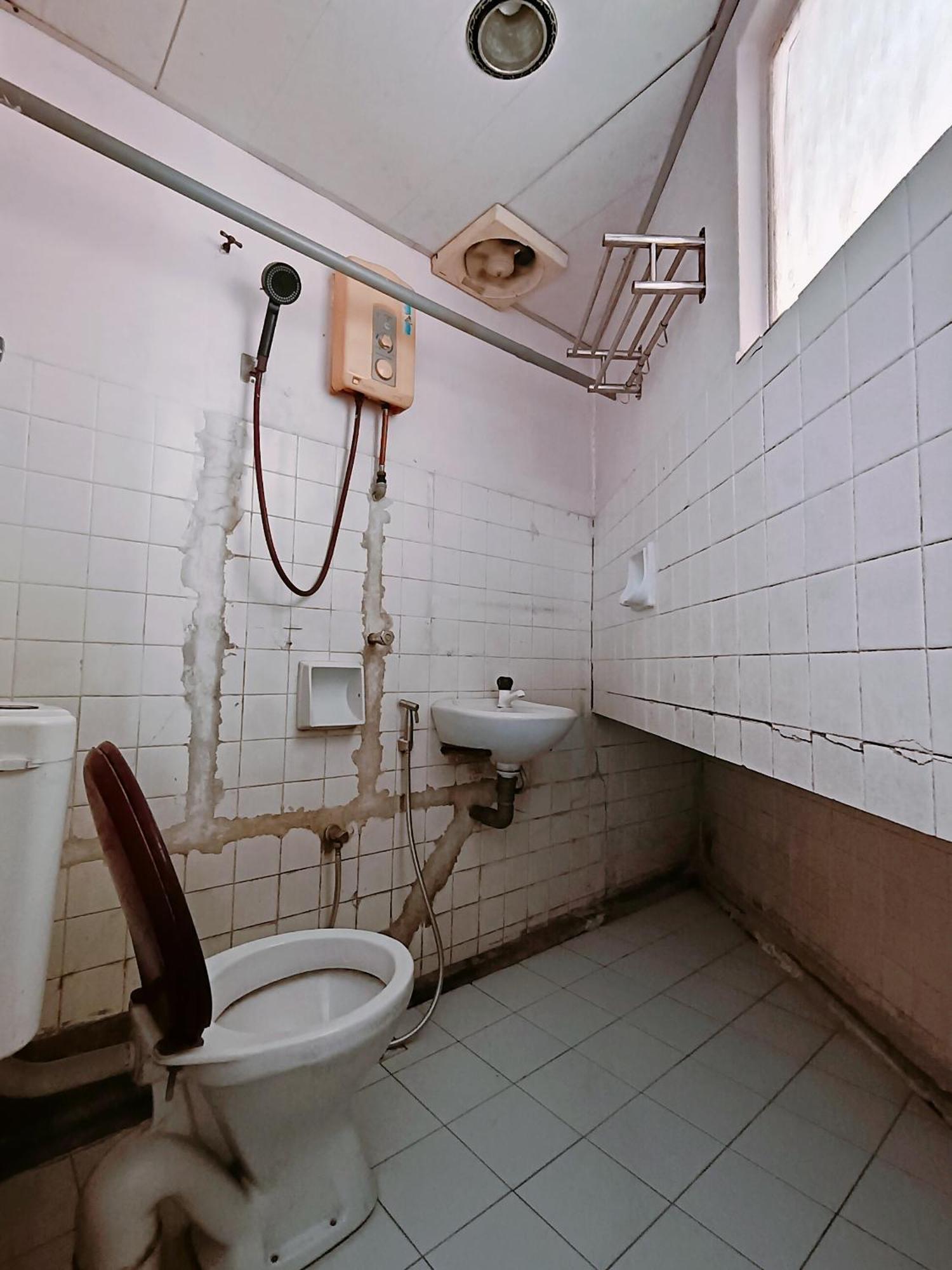 New Budget Inn Hotel Chukai Δωμάτιο φωτογραφία