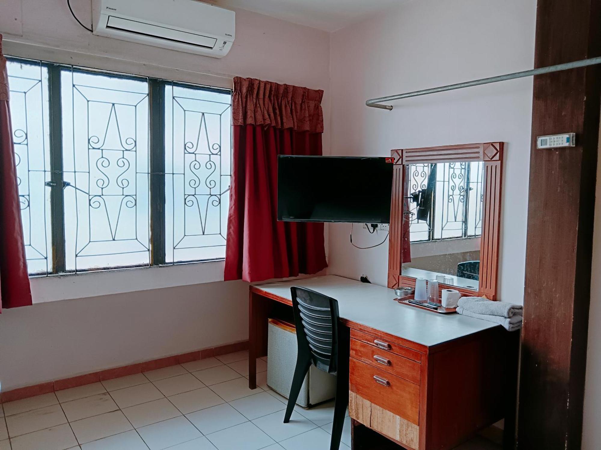 New Budget Inn Hotel Chukai Εξωτερικό φωτογραφία