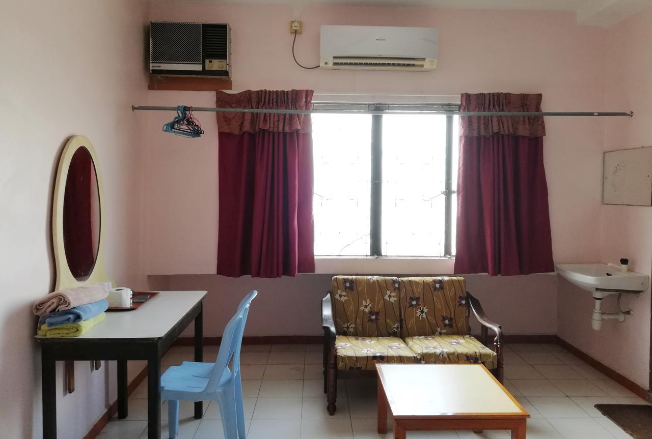 New Budget Inn Hotel Chukai Εξωτερικό φωτογραφία